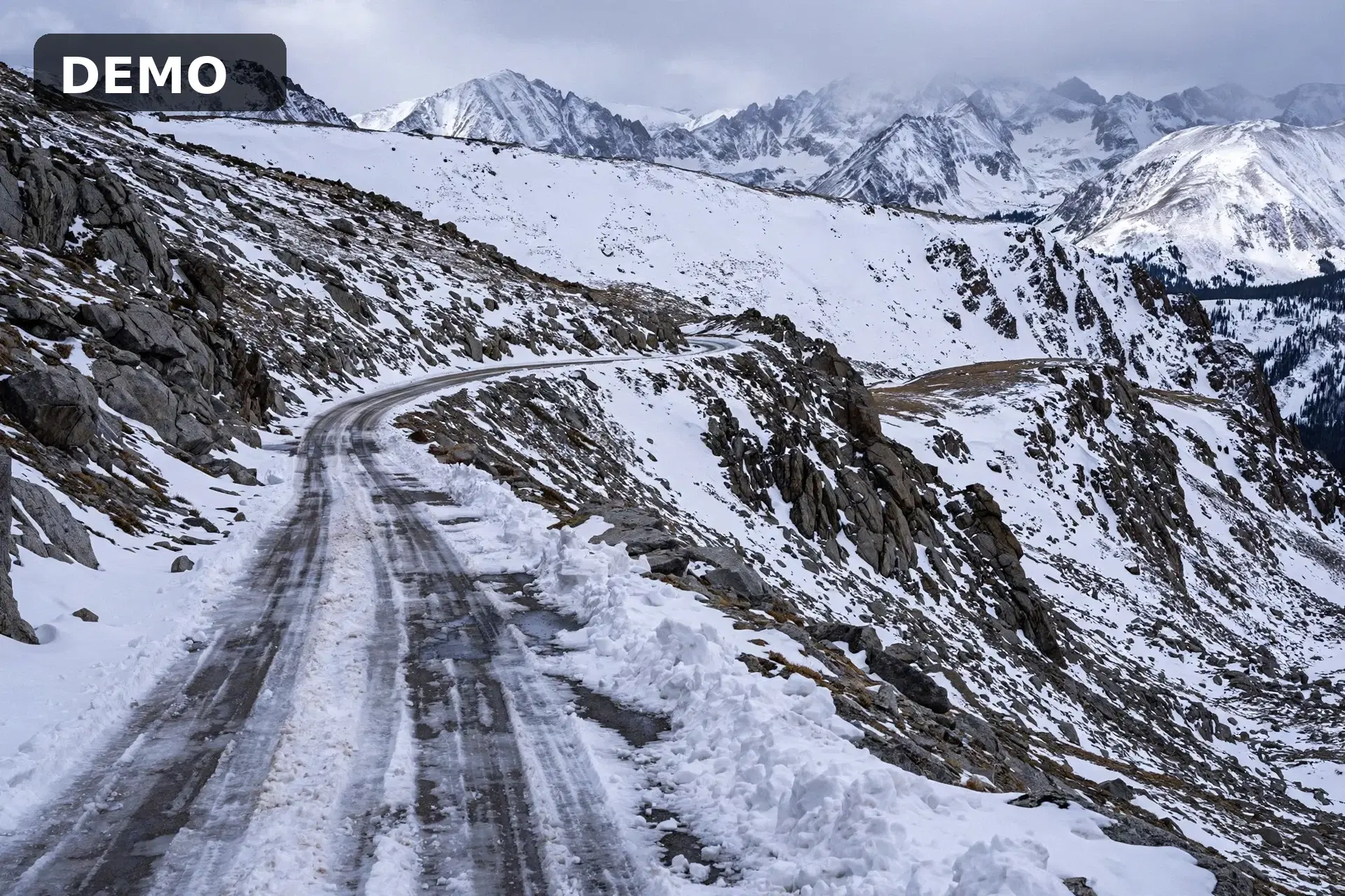 Static image, US-6 Loveland Pass area, not a live camera